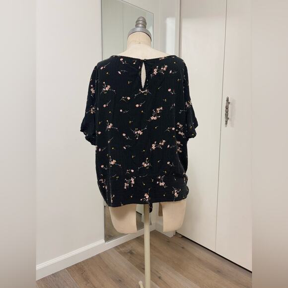 Buffalo David Bitton Black Floral Women's Short Sleeve Top Blouse Plus Size XL - Picture 6 of 7